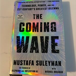 THE COMING WAVE 
MUSTAFA SULEYMAN Book Hardcover
